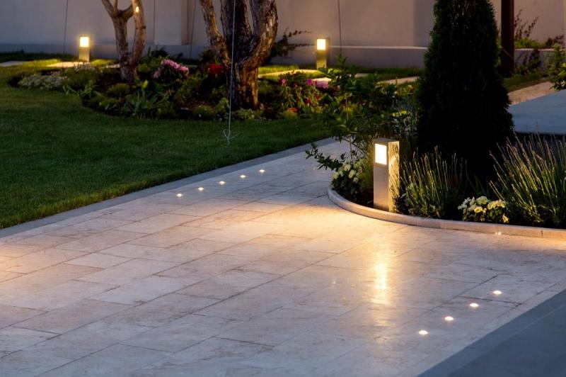 Quel &eacute;clairage ext&eacute;rieur installer &agrave; Sarrebourg pour votre jardin ?